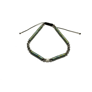 PULSERA CON PLATA Y MACRAME