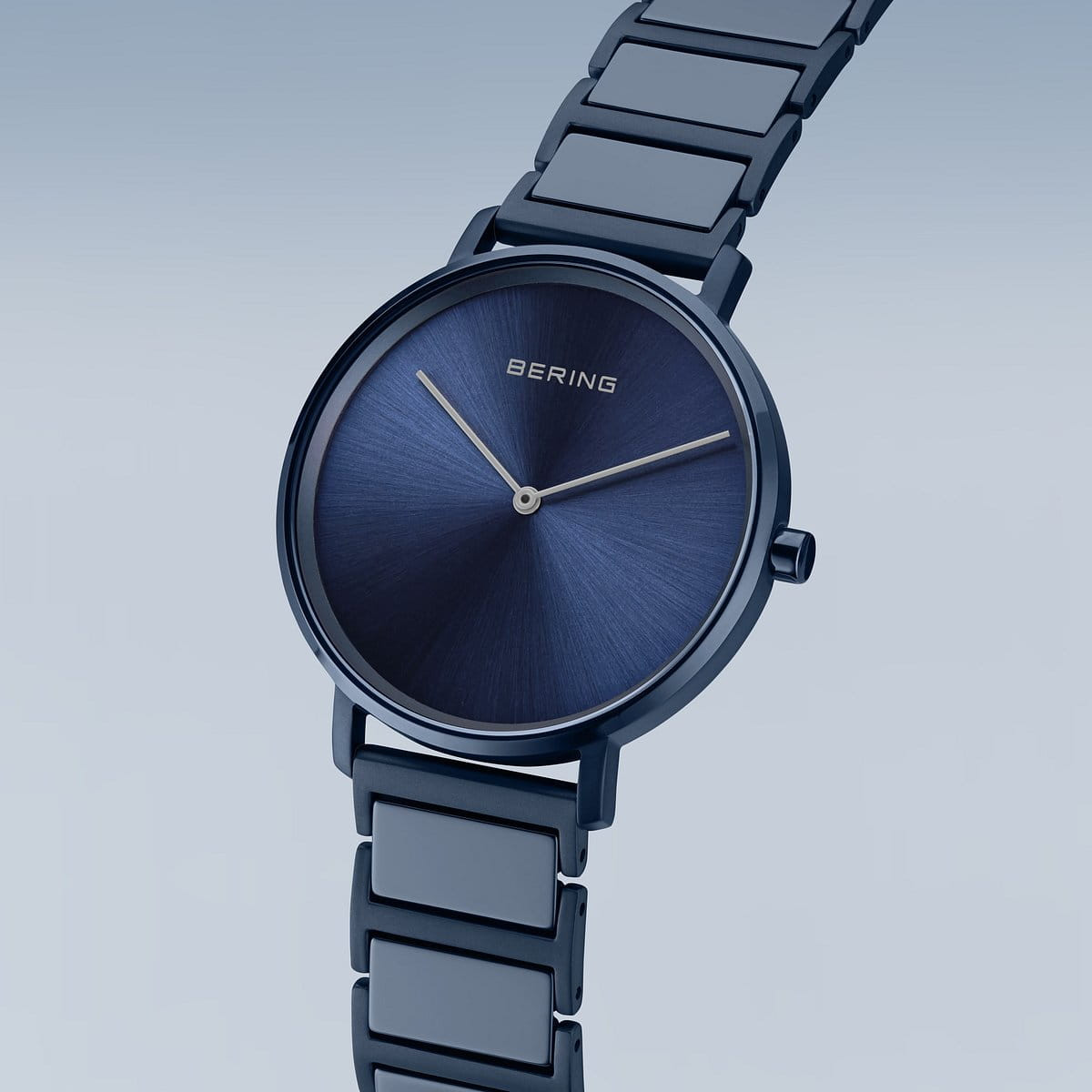 RELOJ CERAMICO AZUL 39 MM BERING