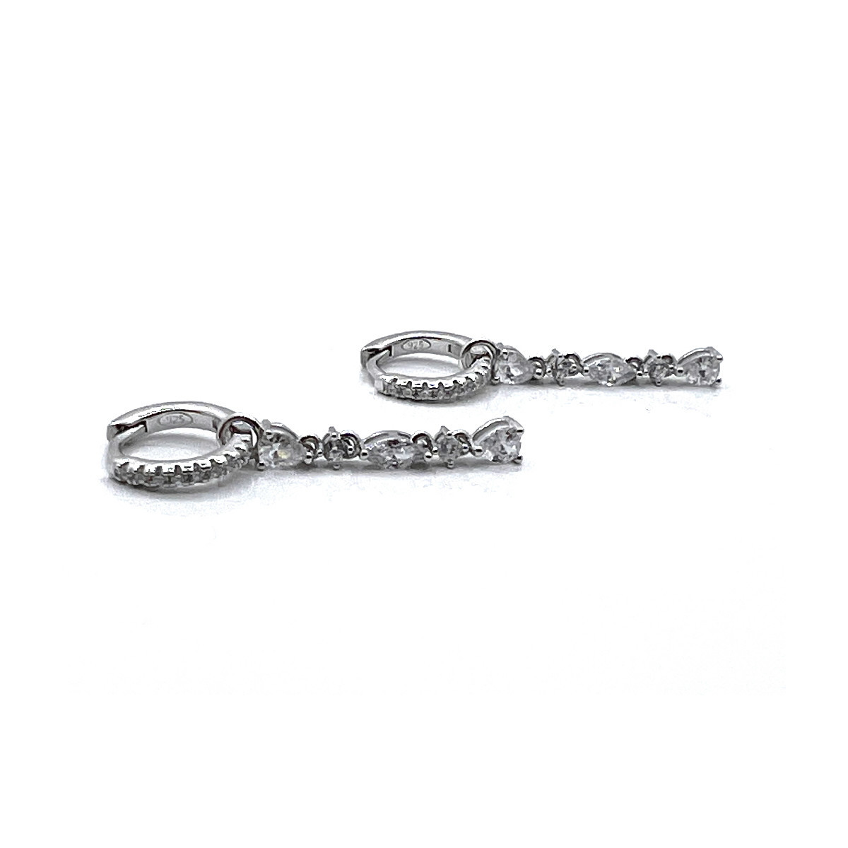 PENDIENTES LARGOS PLATA Y CIRCONITAS