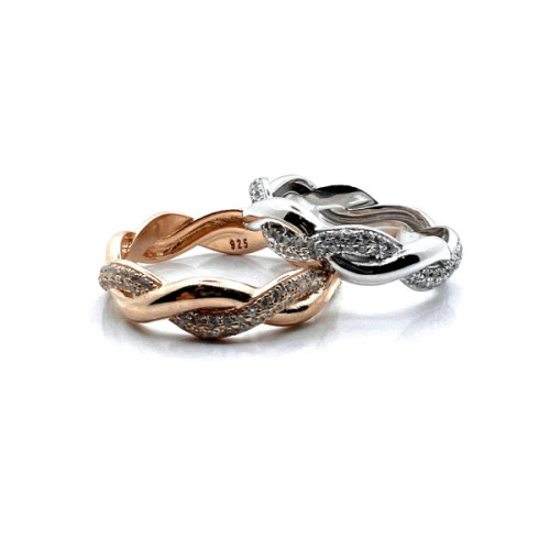 ANILLOS ENTRELAZADOS PLATA Y CIRCONITAS