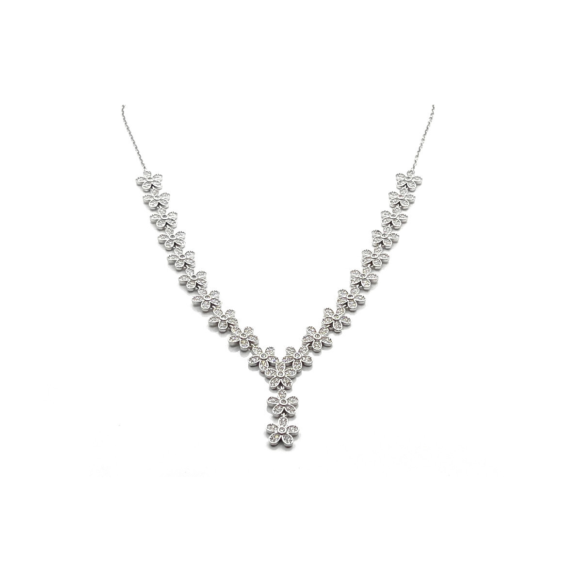 COLLAR FLORES PLATA Y CIRCONITAS