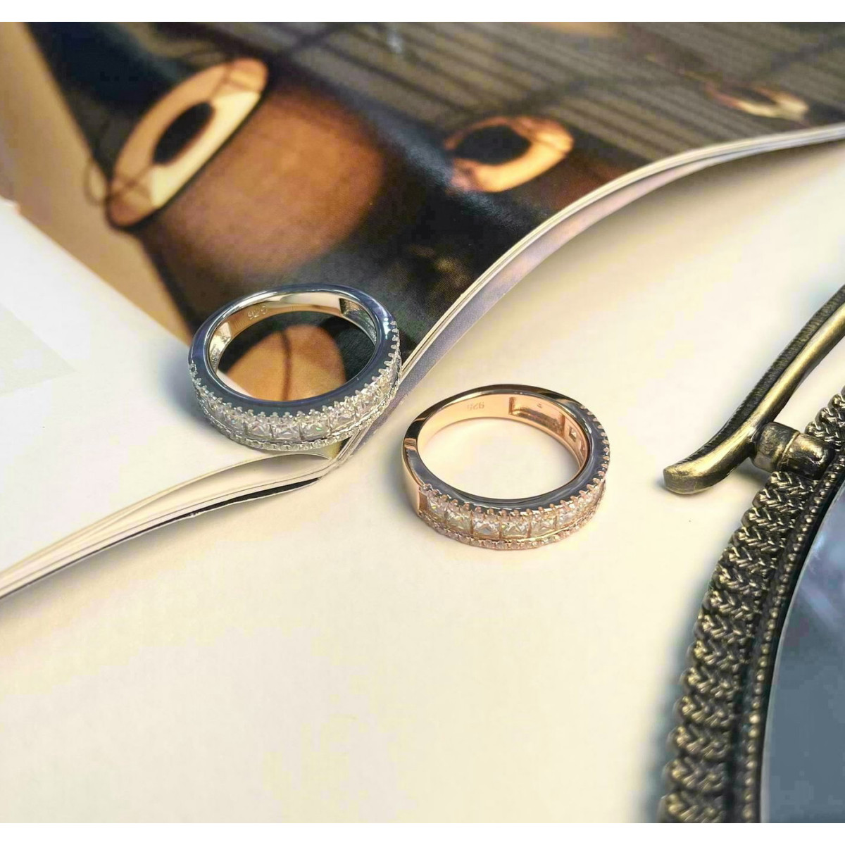 ANILLO PLATA Y CIRCONITAS