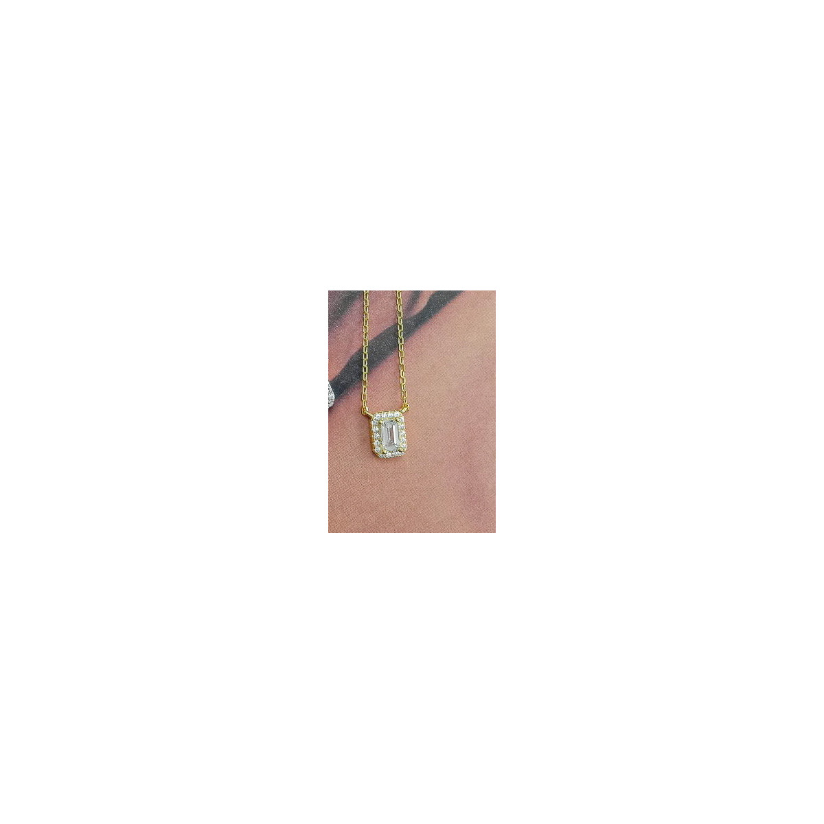 COLLAR PLATA BAÑADO EN ORO Y CIRCONITAS