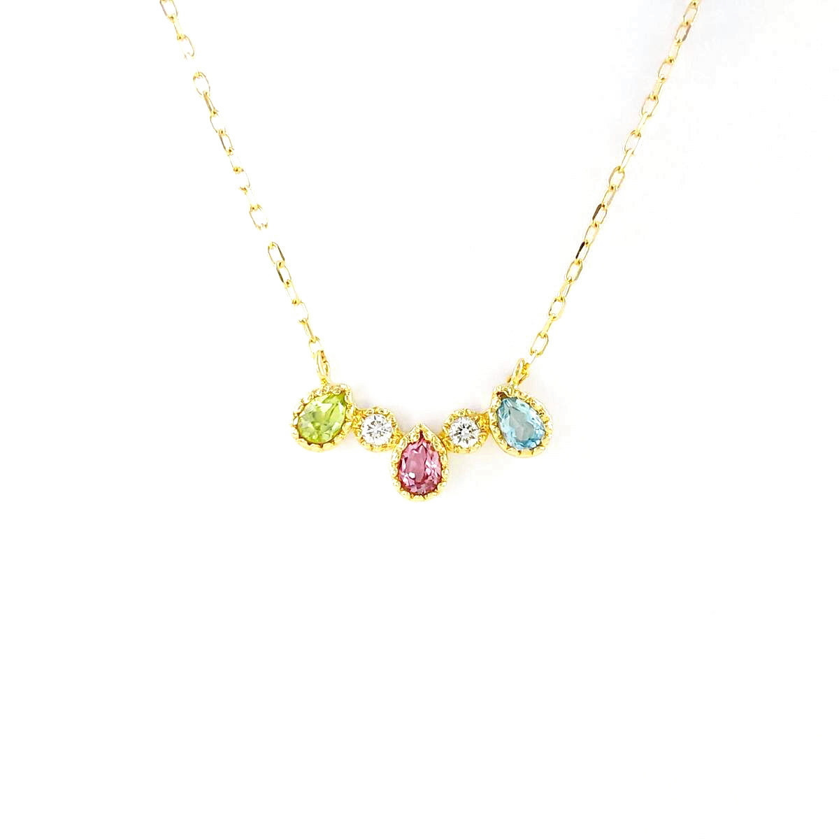 COLLAR P. SEMIPRECIOSAS Y BTES 0.04 QT