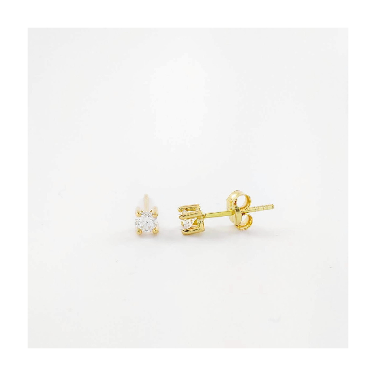 PENDIENTE ORO 4 GARRAS Y BTES 0.20 QT