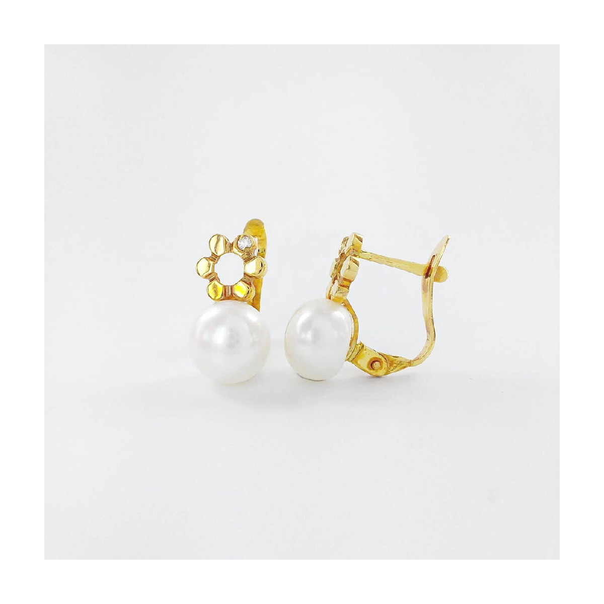 PENDIENTES ORO PERLA Y BTES 0.025 QT