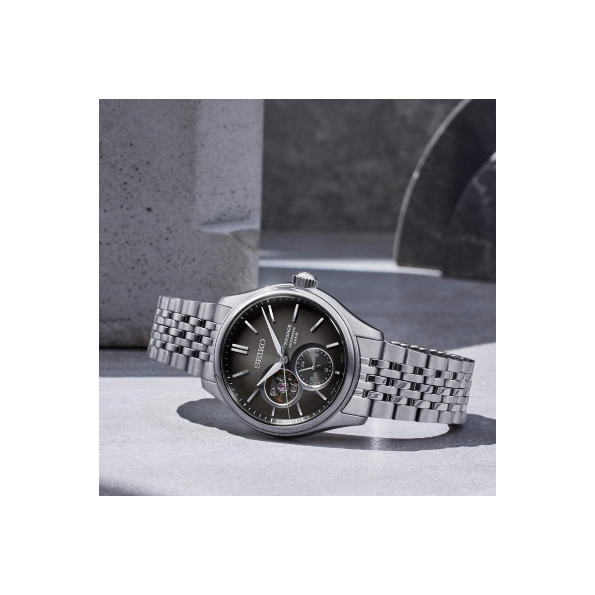 Presage Classic Series Skeleton Gris